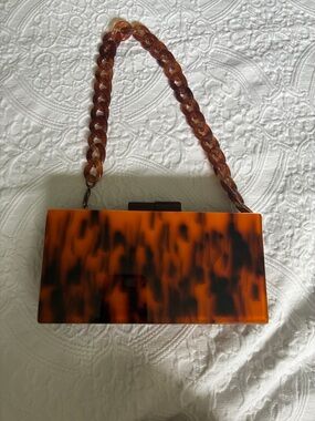 Tortoiseshell Acrylic Chain Handle Clutch - Amber Brown